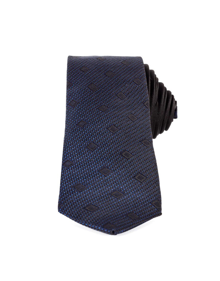 TIE MOTIF PANEL-   KRAVAT TIE