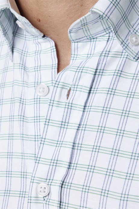 Klasik Fit Düğmeli Yaka Küçük Kareli Pamuklu Erkek Gömlek