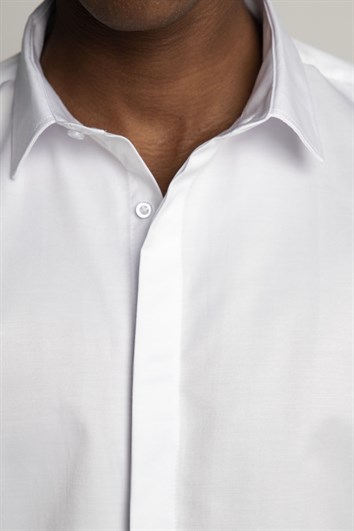 Slim Fit Uzun Kol Gizli Pat Sırtı Körüklü Düz Erkek Gömlek
