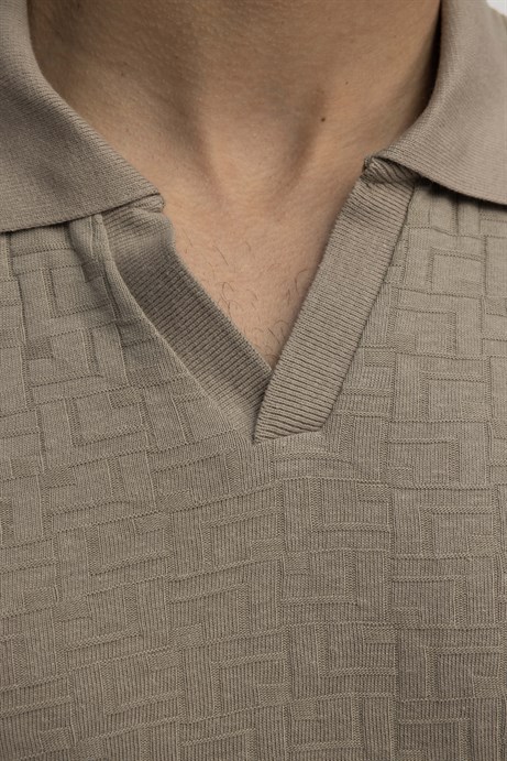 Erkek Polo V Yaka Slim Fit Düğmesiz Örme Pamuklu  Tişört