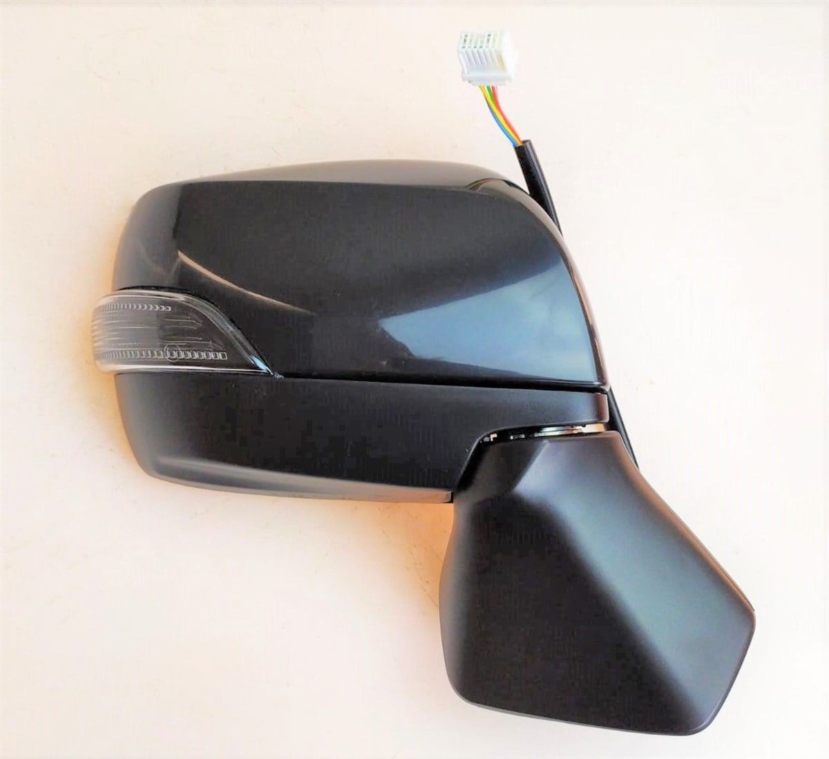 AYNA SUBARU FORESTER 2013- ELEKTRİKLİ BOYANABİLİR KATLANIR ISITMALI SİNYALLİ SAĞ