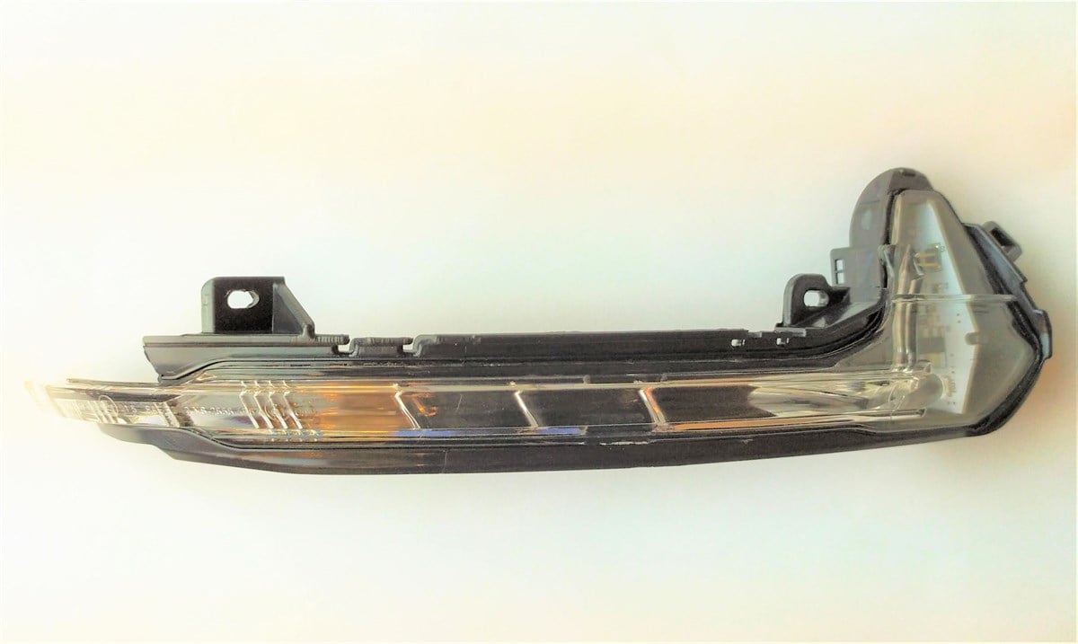 SİNYAL AUDİ A6 2018- SAĞ