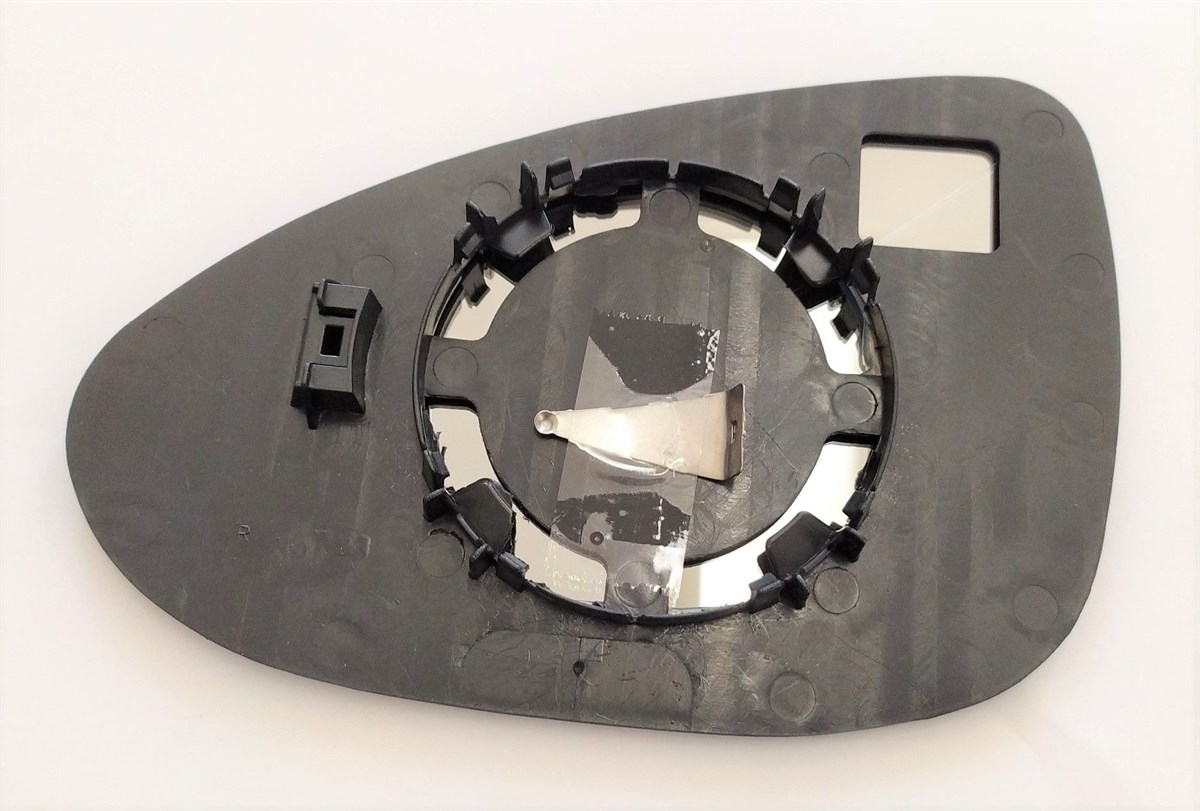 Cam Chevrolet Aveo 2011-Sağ