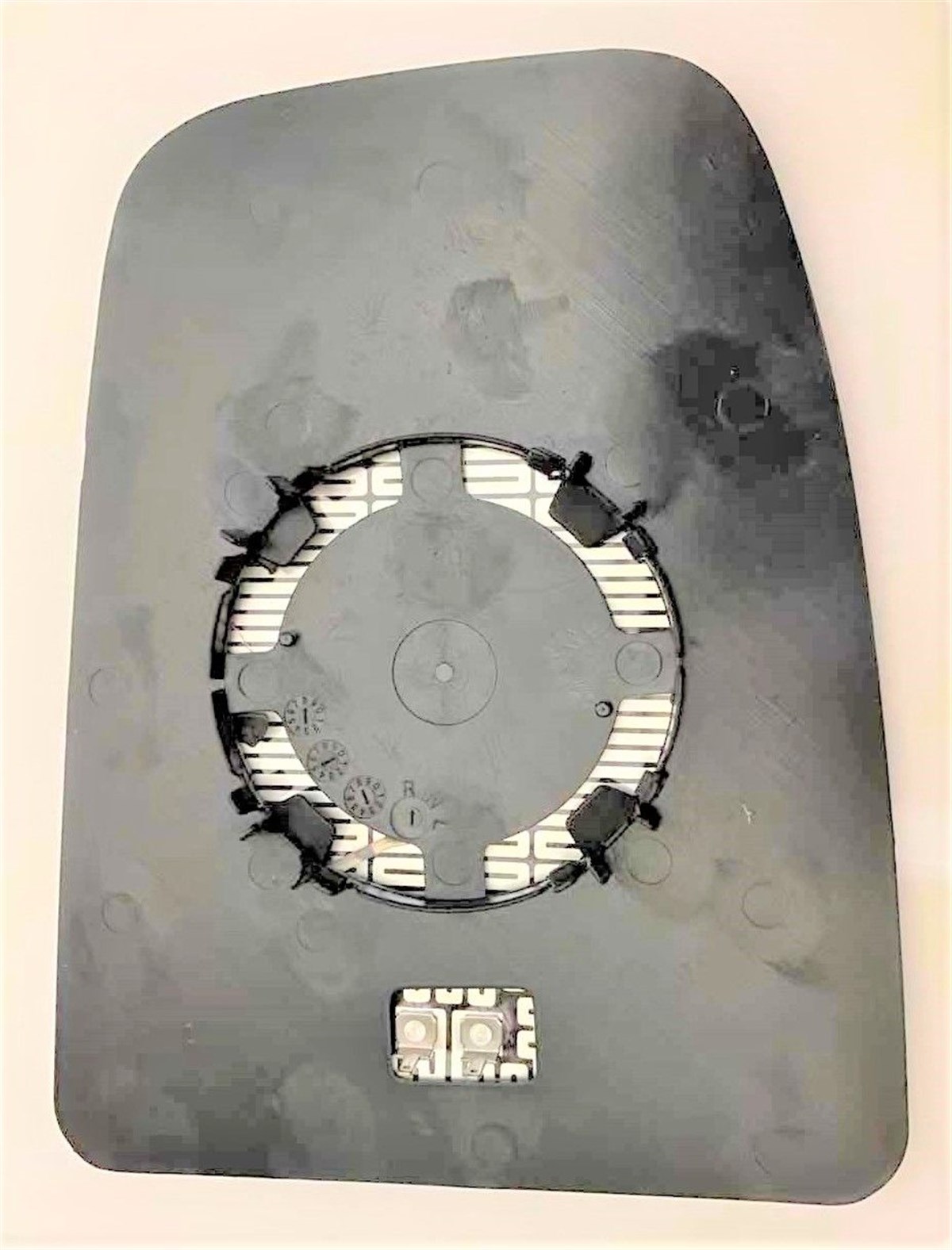 Cam Iveco Daıly 2015-Isıtmalı Üst Parça Sağ