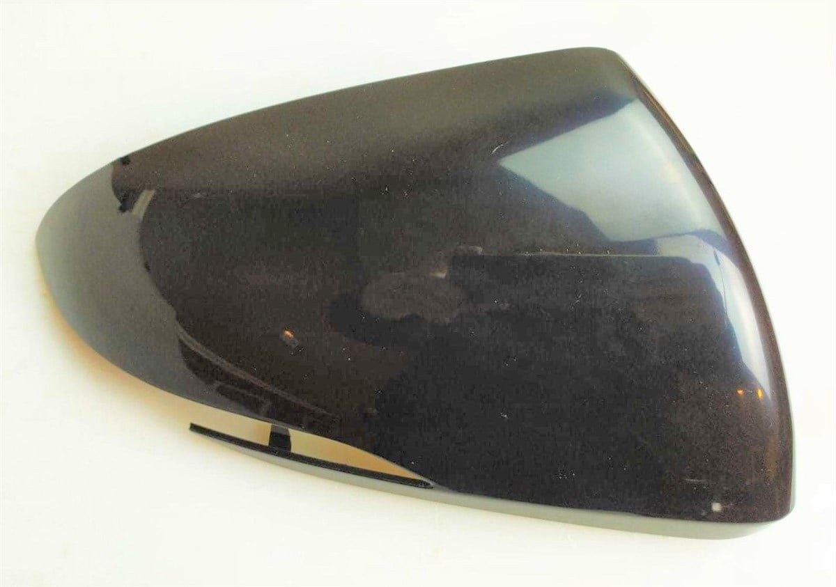 Kapak Hyundai Elantra 2016-Sinyalli Tip Sağ