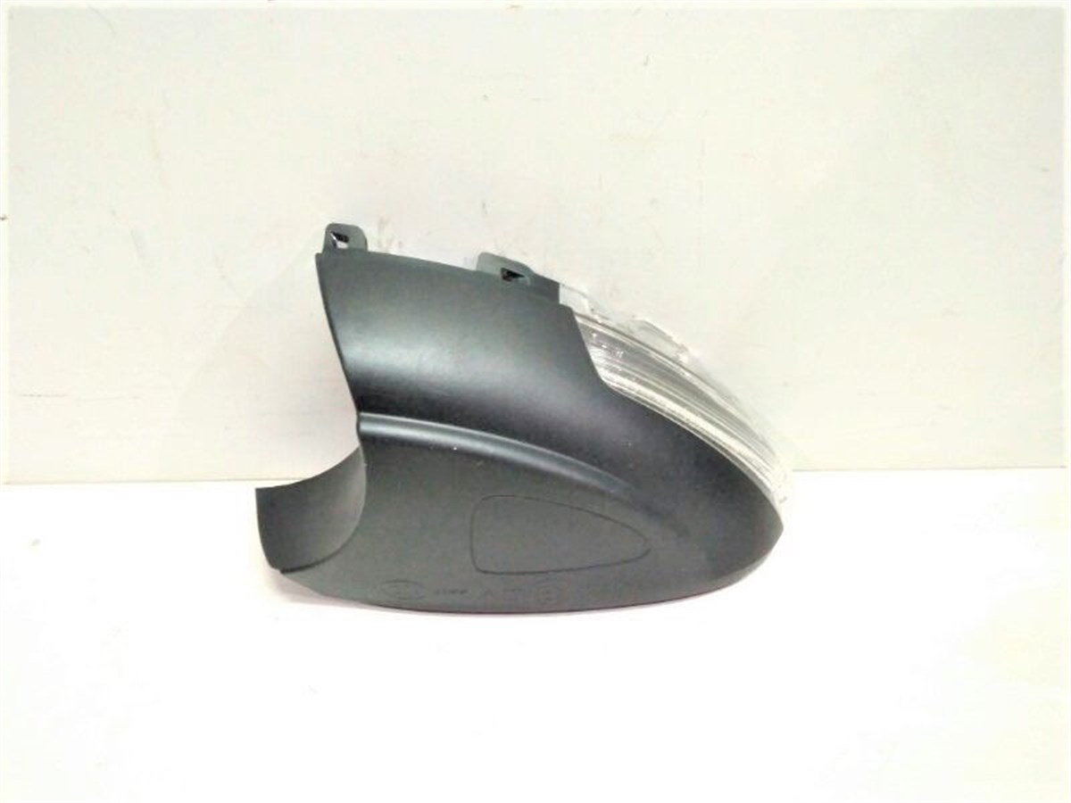 Sinyal Skoda Yeti 2009-Sağ