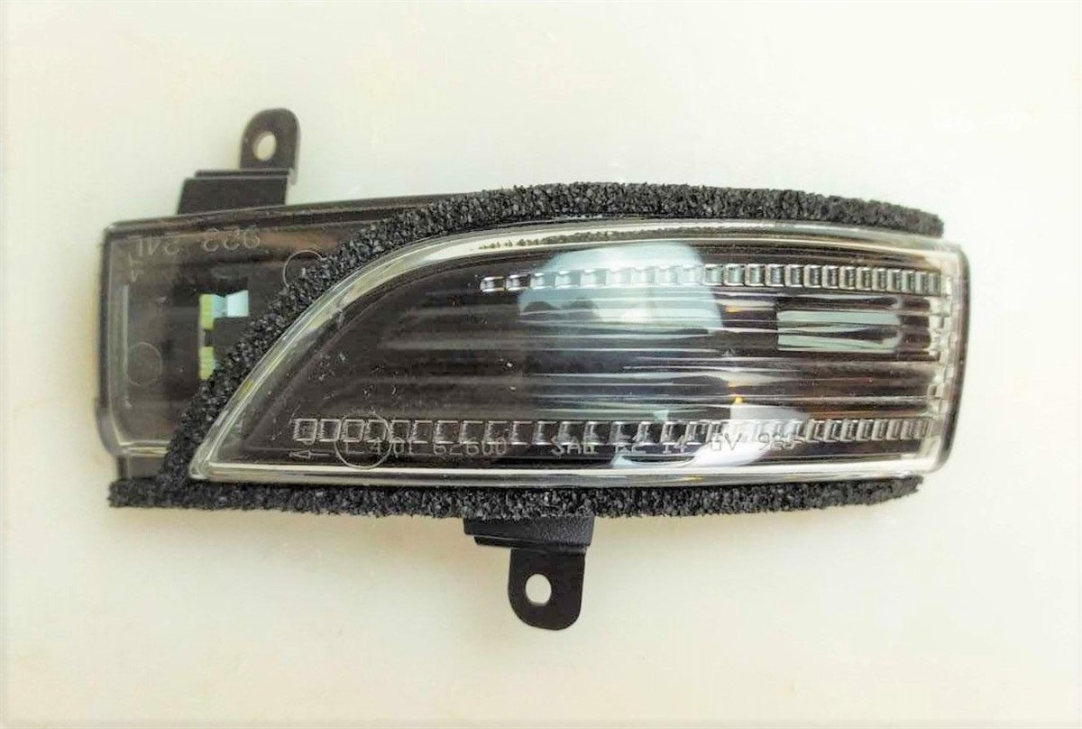 Sinyal Subaru Forester XV İmpreza 2013-Sol