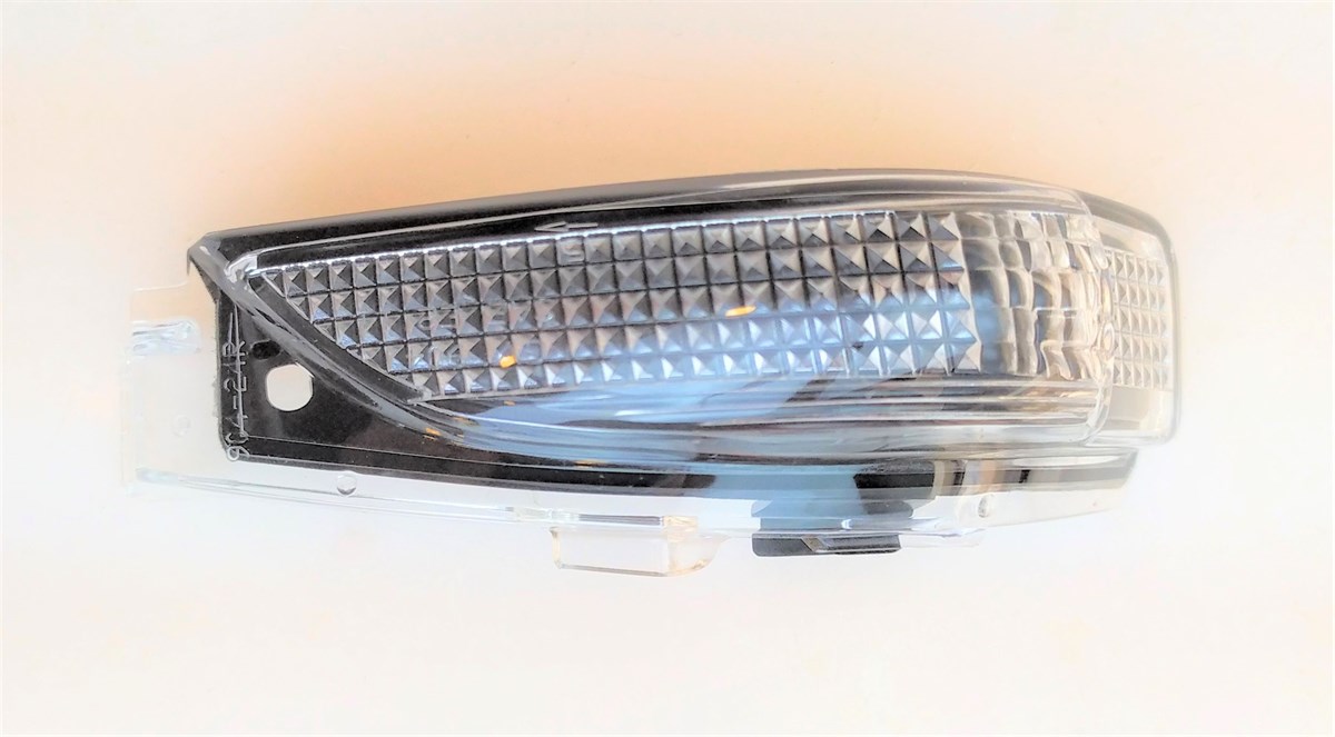 Sinyal Toyota C-HR 2016-Sağ