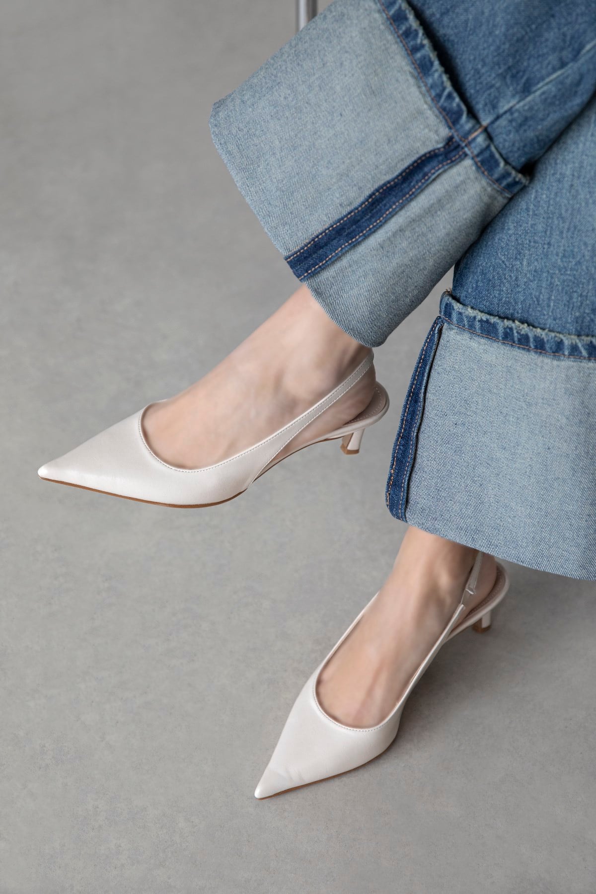 Molly  Kadın Topuklu Kırışık Deri Ayakkabı Bej