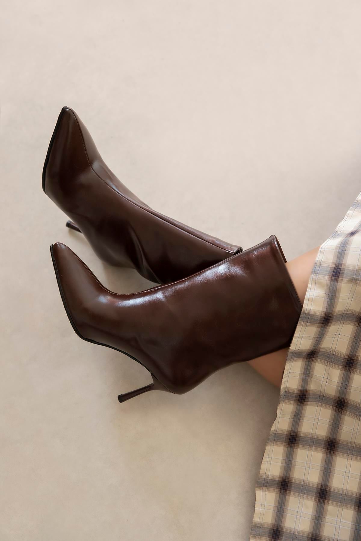 Sarrah Kadın Kırışık  Deri  Bot Kahve