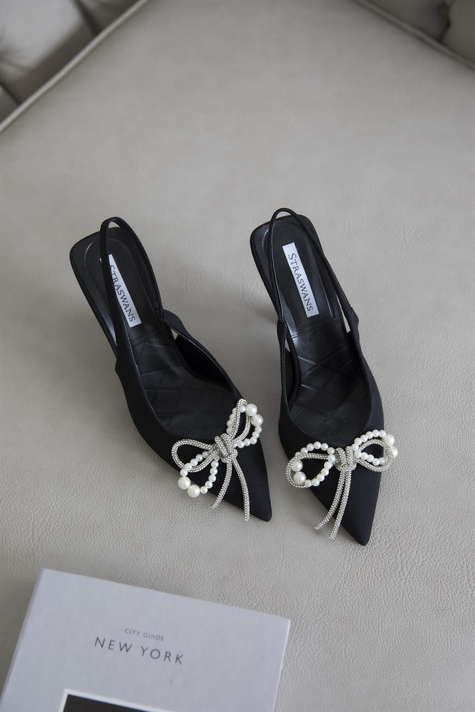Carlota Kadın Topuklu  Toka  Detay Kumaş Sandalet Siyah
