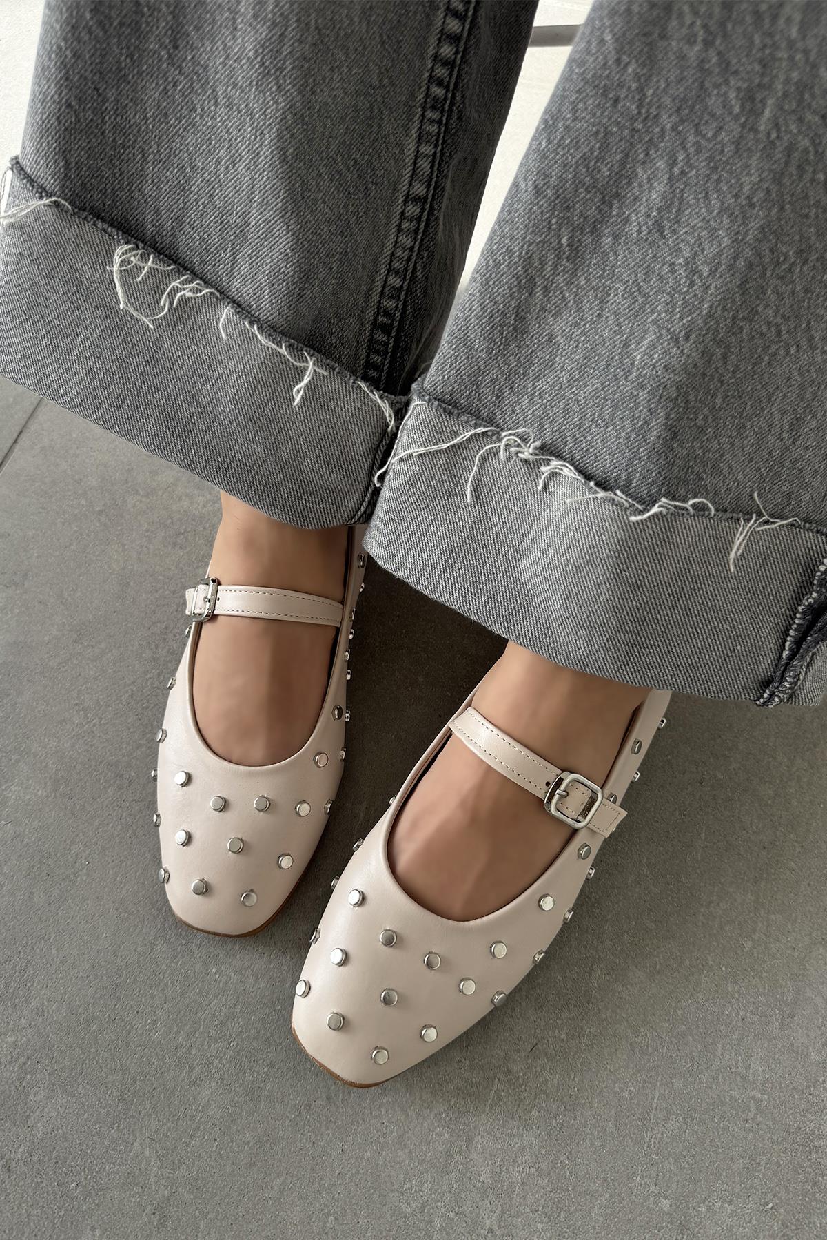 Azure Kadın  Drop  Detay  Deri  Babet Bej