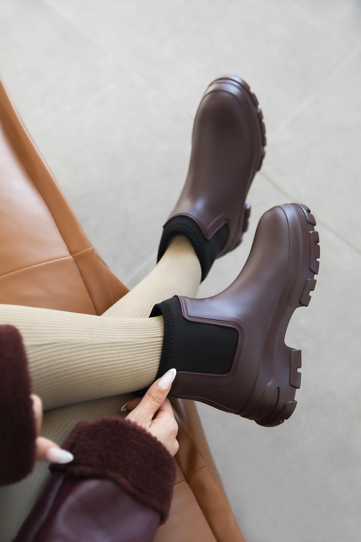 Carmen  Plastik Su Geçirmez  Kadın Bot Bordo