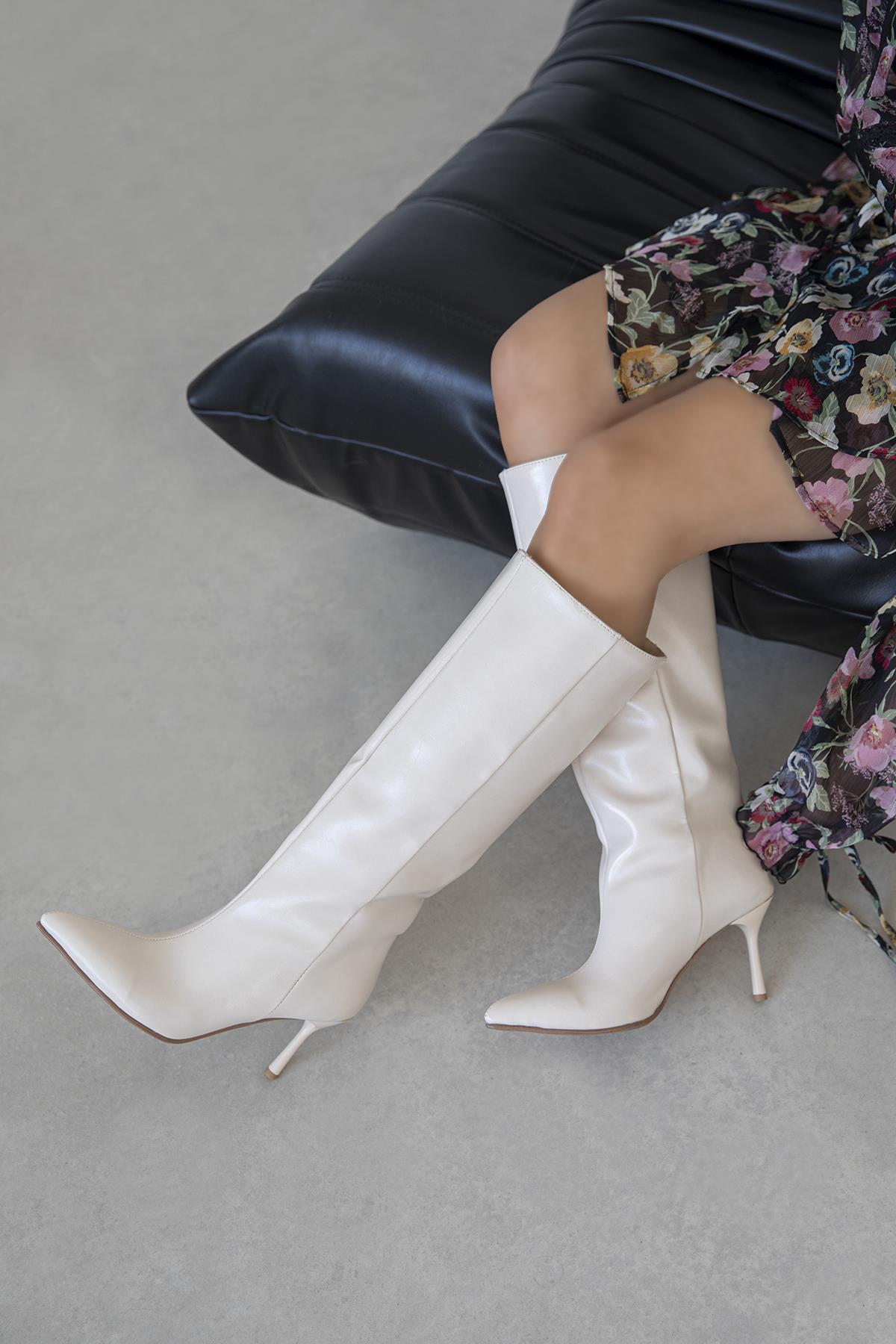 Clara Kadın Kırışık Deri Çizme Bej