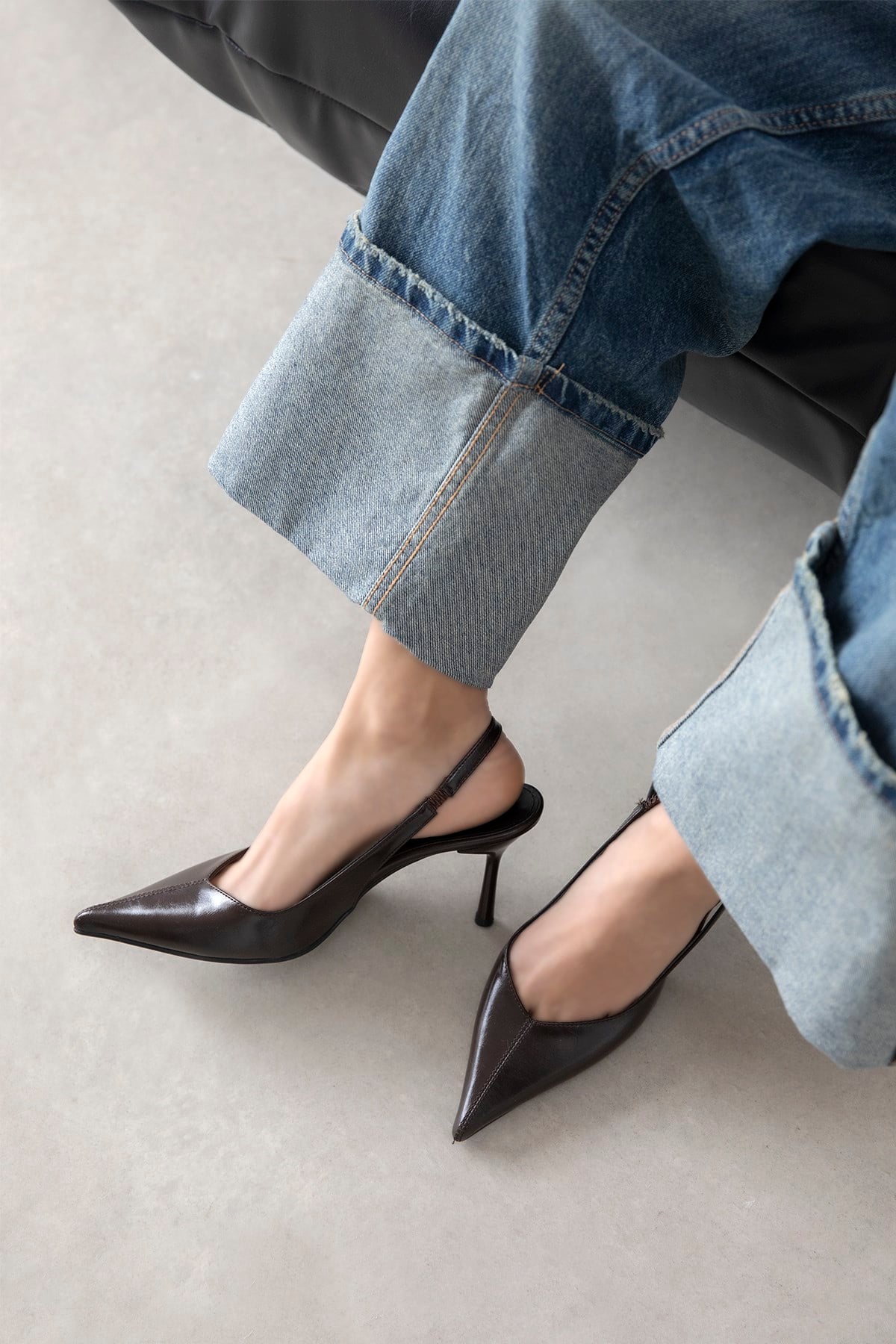 Comfy Kadın Topuklu Kırışık Deri Ayakkabı Kahve