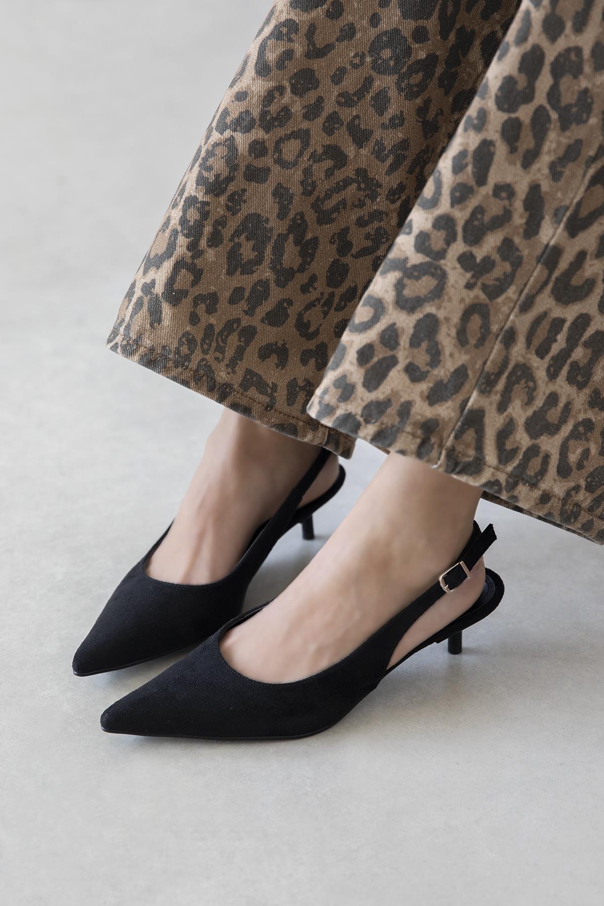 Cuesta  Kadın Topuklu Süet  Ayakkabı Siyah