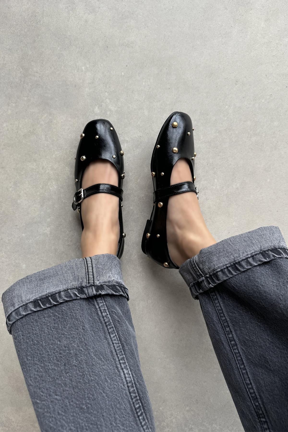 Daphne Kadın Drop Detay Kırışık Deri Babet Siyah