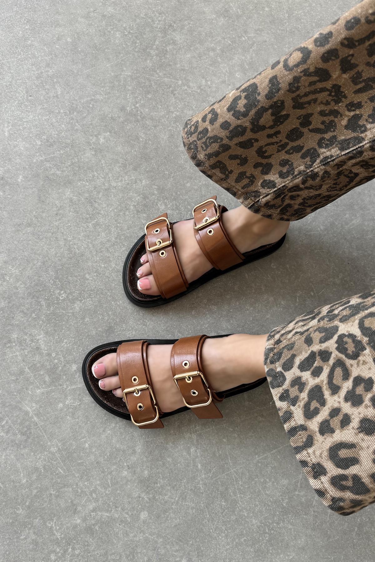 Gita Kadın Toka Detay Günlük Konfor Deri Terlik Taba