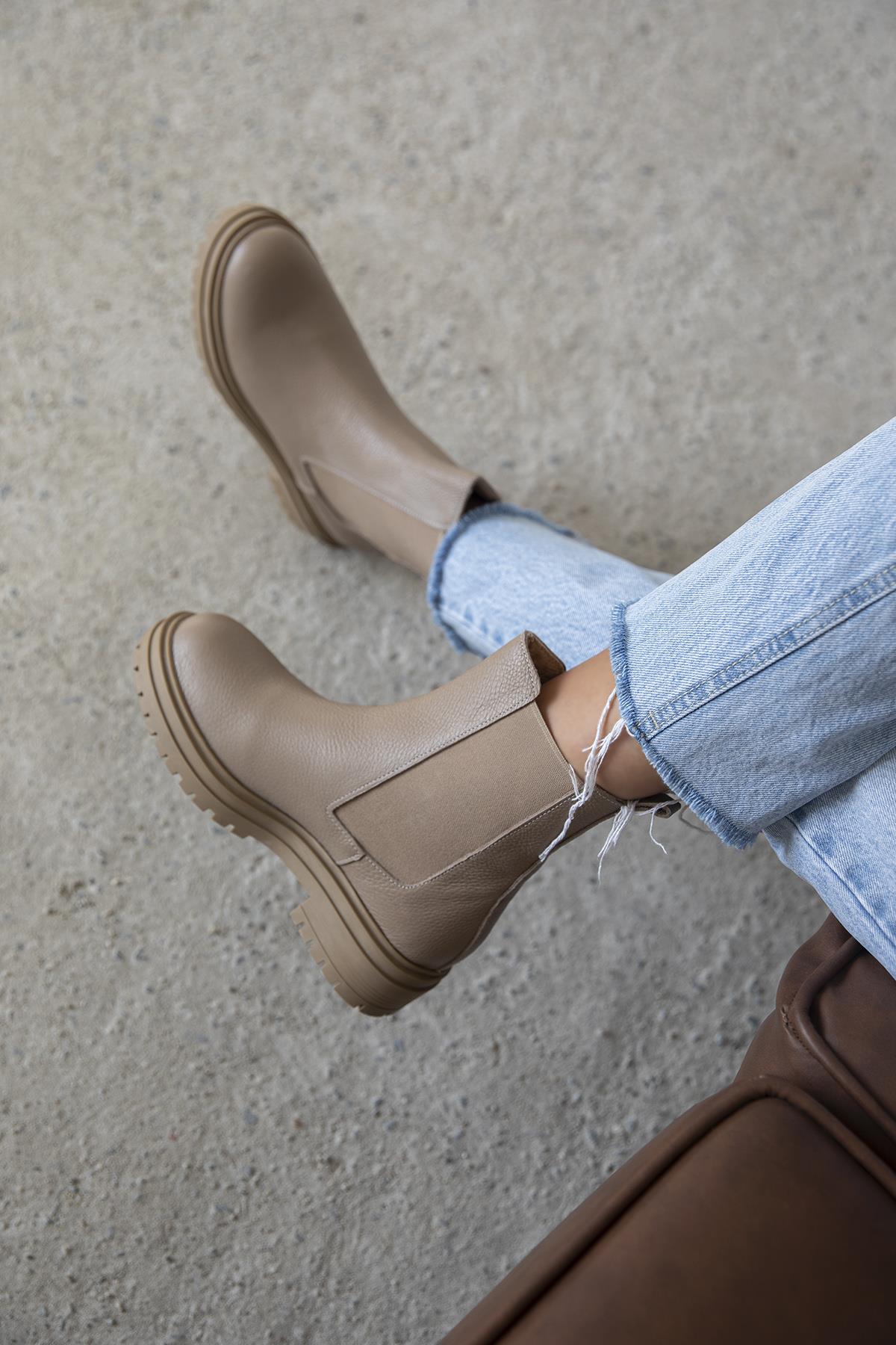 Helen Kadın Lastik Detay  Hakiki  Deri Postal  Bot Vizon