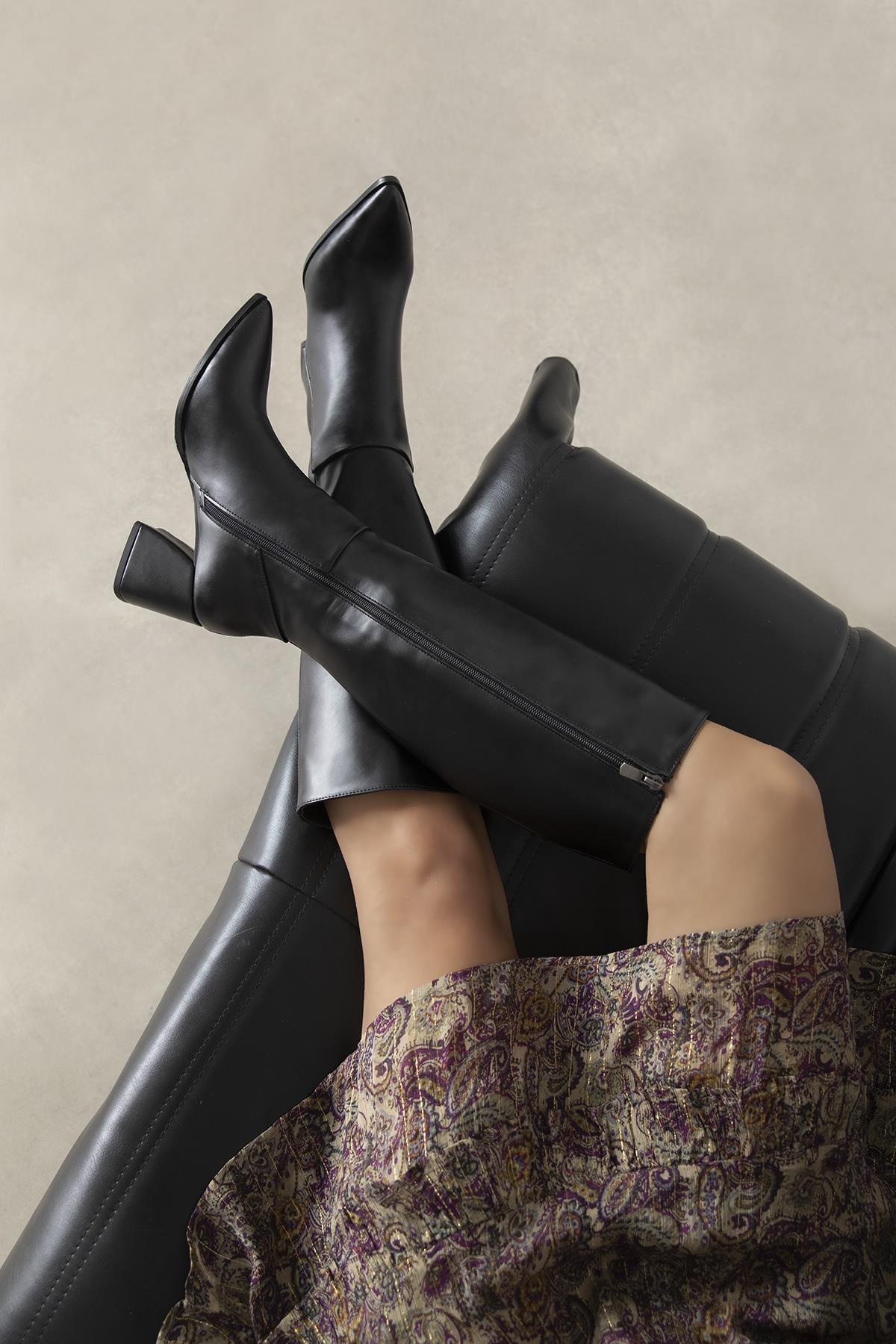 Kamilla Kadın  Deri Çizme Siyah