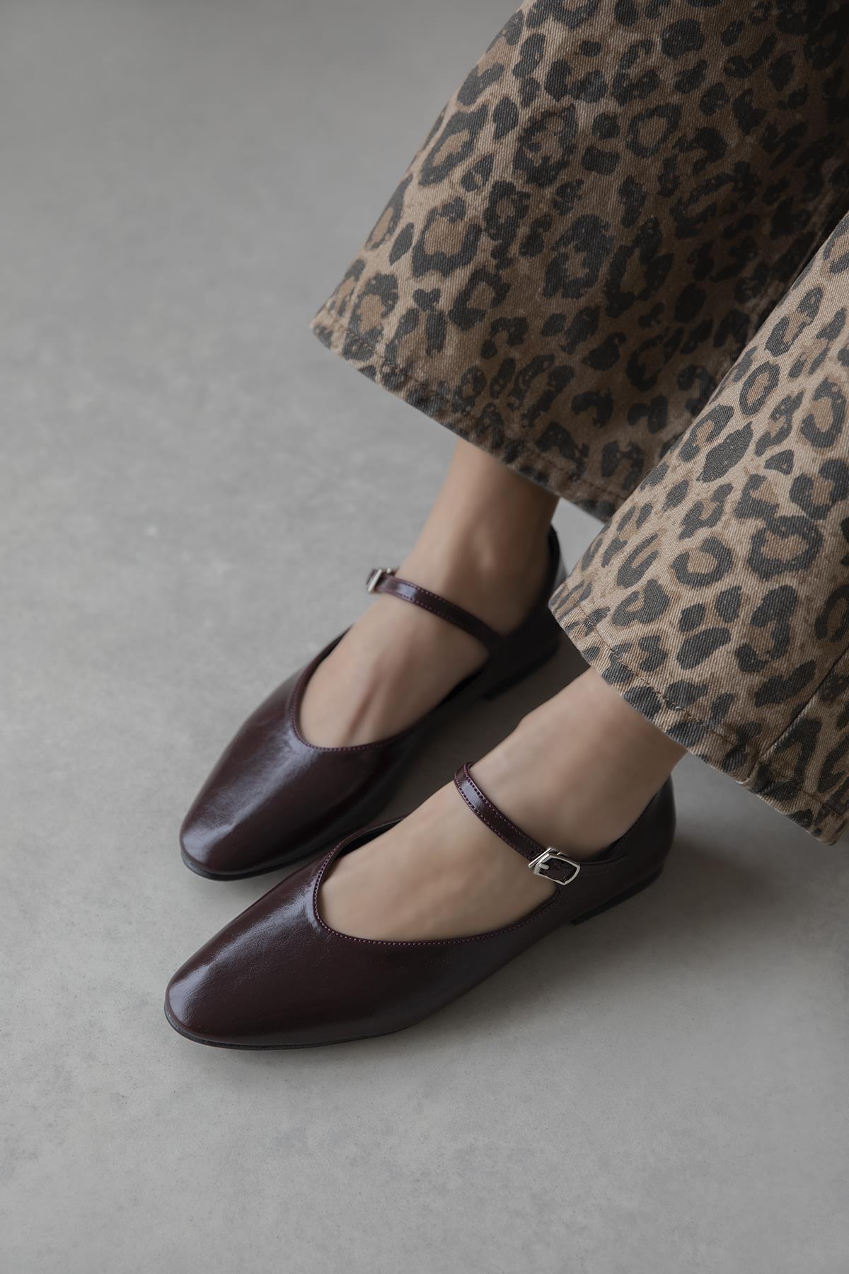 Leroy  Kadın Kırışık Deri Babet Bordo