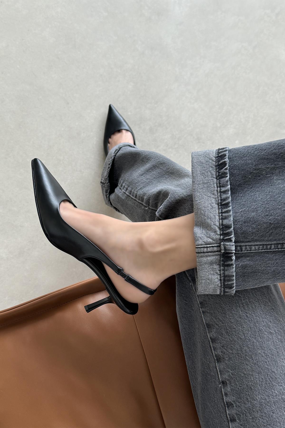 Raye Kadın Topuklu Deri Ayakkabı Siyah