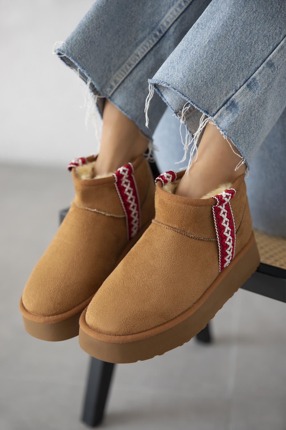 Rosso Kadın  İçi  Tüylü Kalın Taban  Süet Yarım  Bot Taba