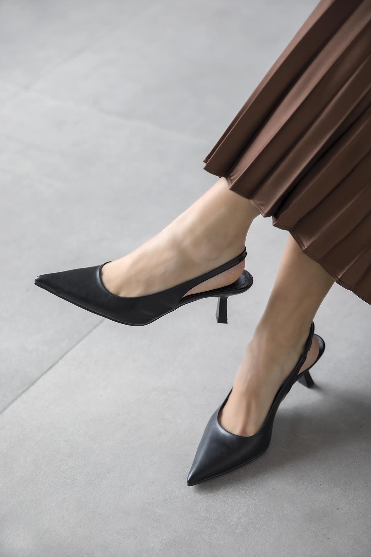 Silver  Kadın Topuklu Deri  Ayakkabı Siyah