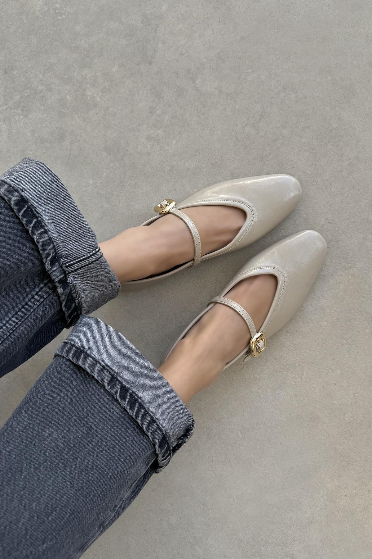 Stony Kadın Kırışık Deri Babet Bej