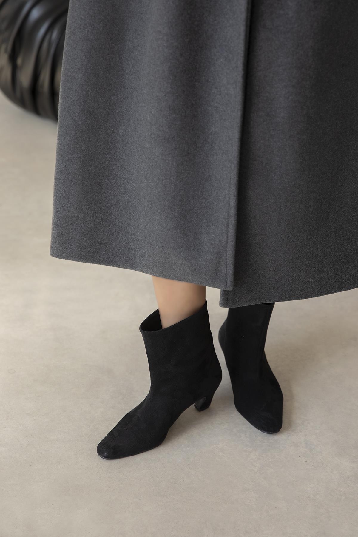 Viva Kadın Kırışık Deri Bot Siyah