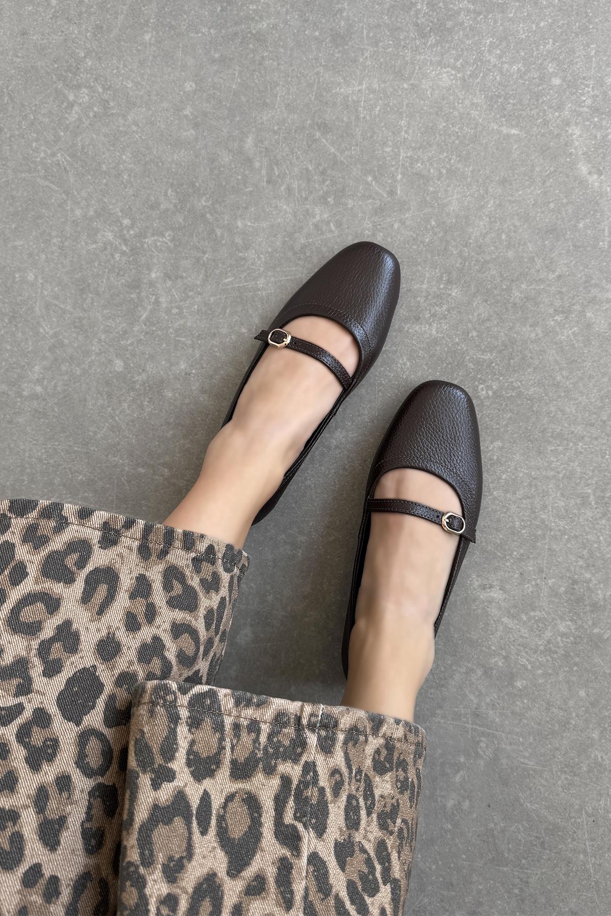 Wigins Kadın Hakiki Deri Babet Kahve