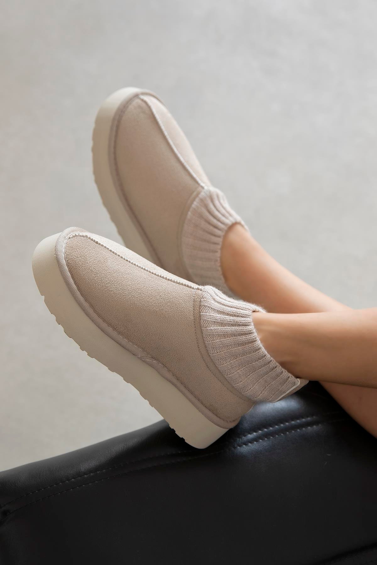 Yuki Kadın Triko Detay Ev Terliği Bej