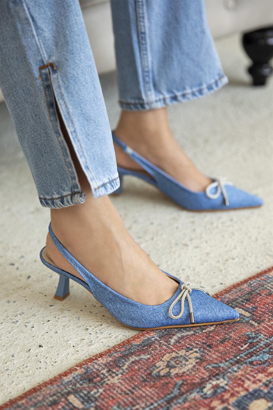 Viva Kadın Fiyonk Detay  Kumaş Topuklu Sandalet Kot Mavi