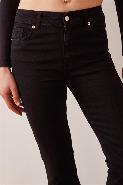 İspanyol Paça Yüksek Bel Siyah Skinny Jean