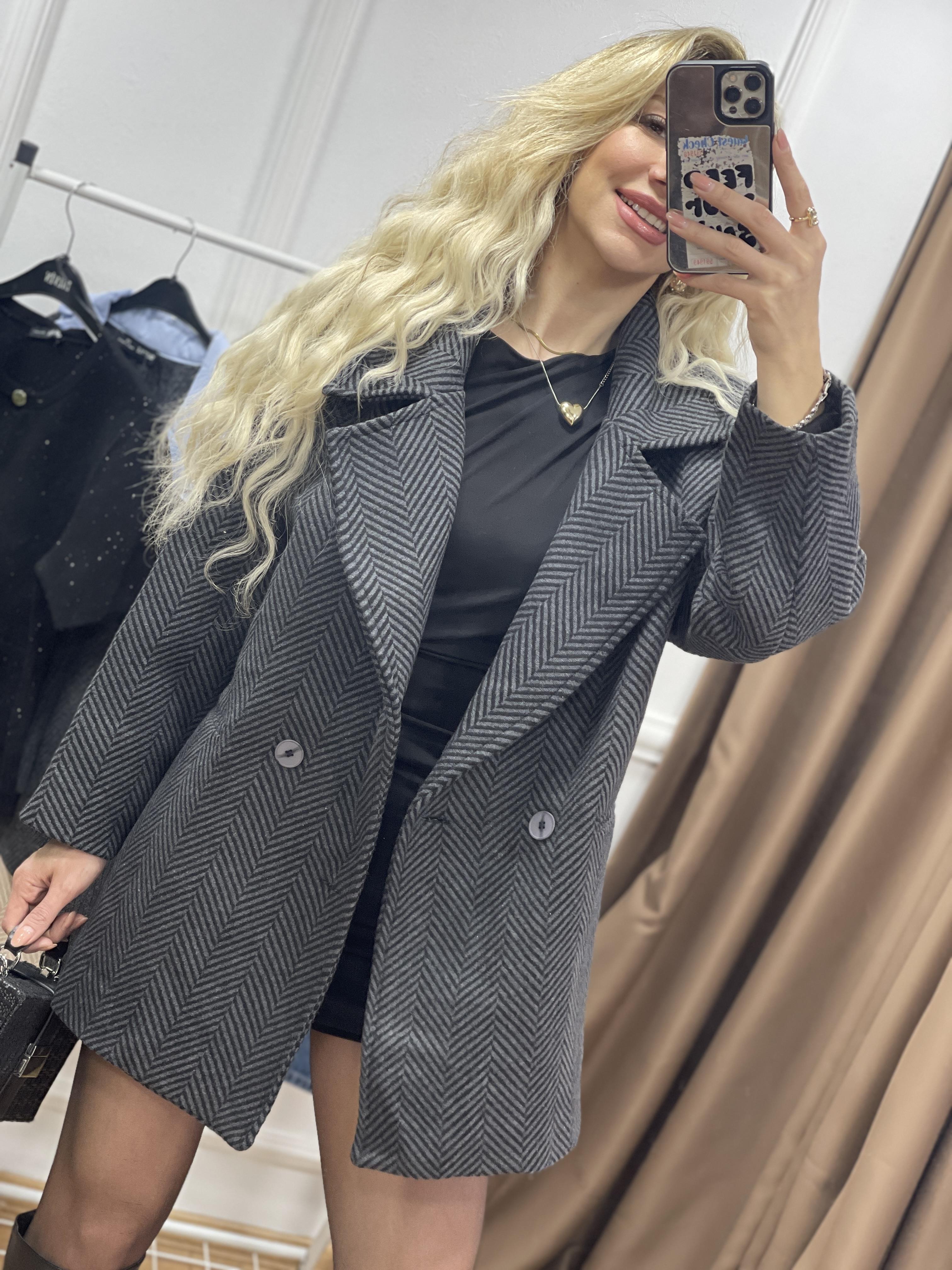KADIN ANTRASIT KRUVAZE KABAN Moda AkımıKaban