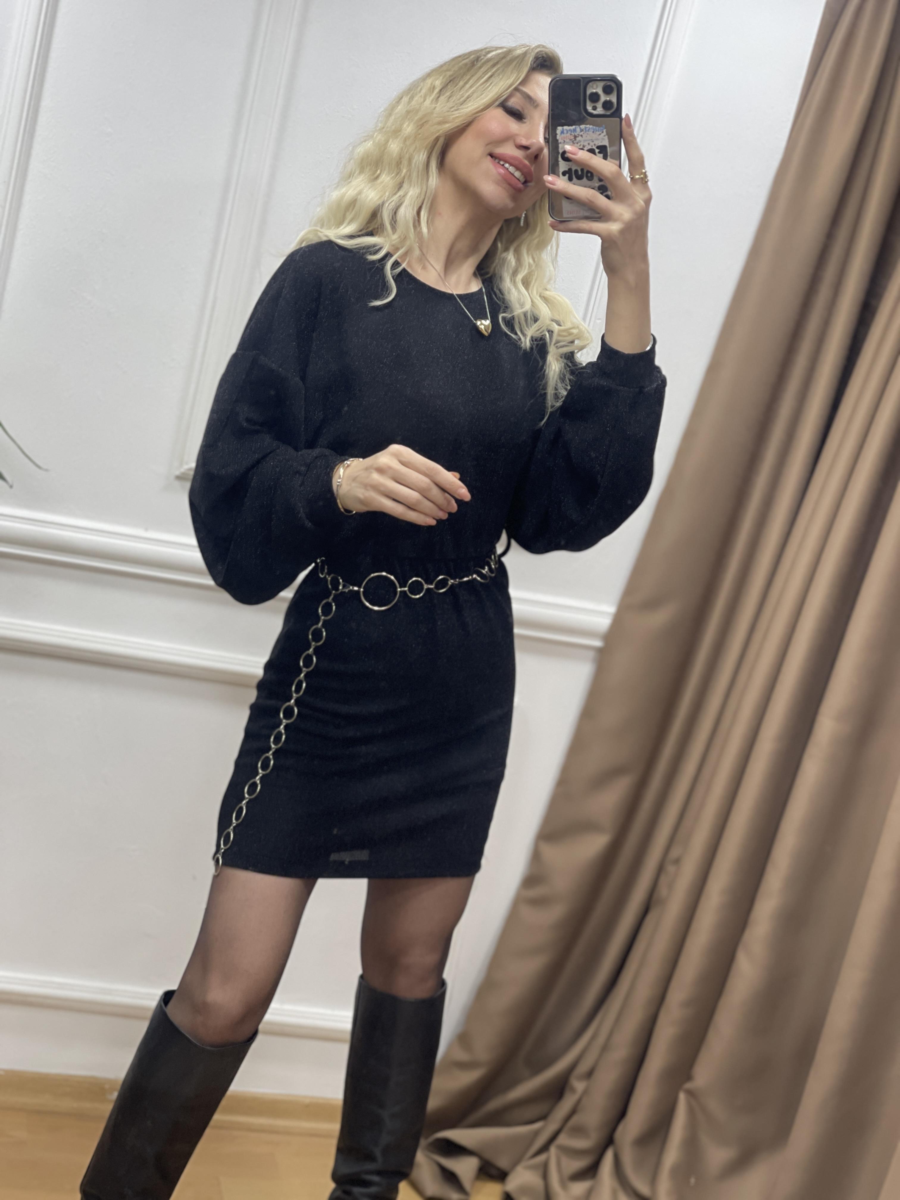 KADIN SİMLİ KEMERLİ SİYAH ELBİSE Moda AkımıElbise