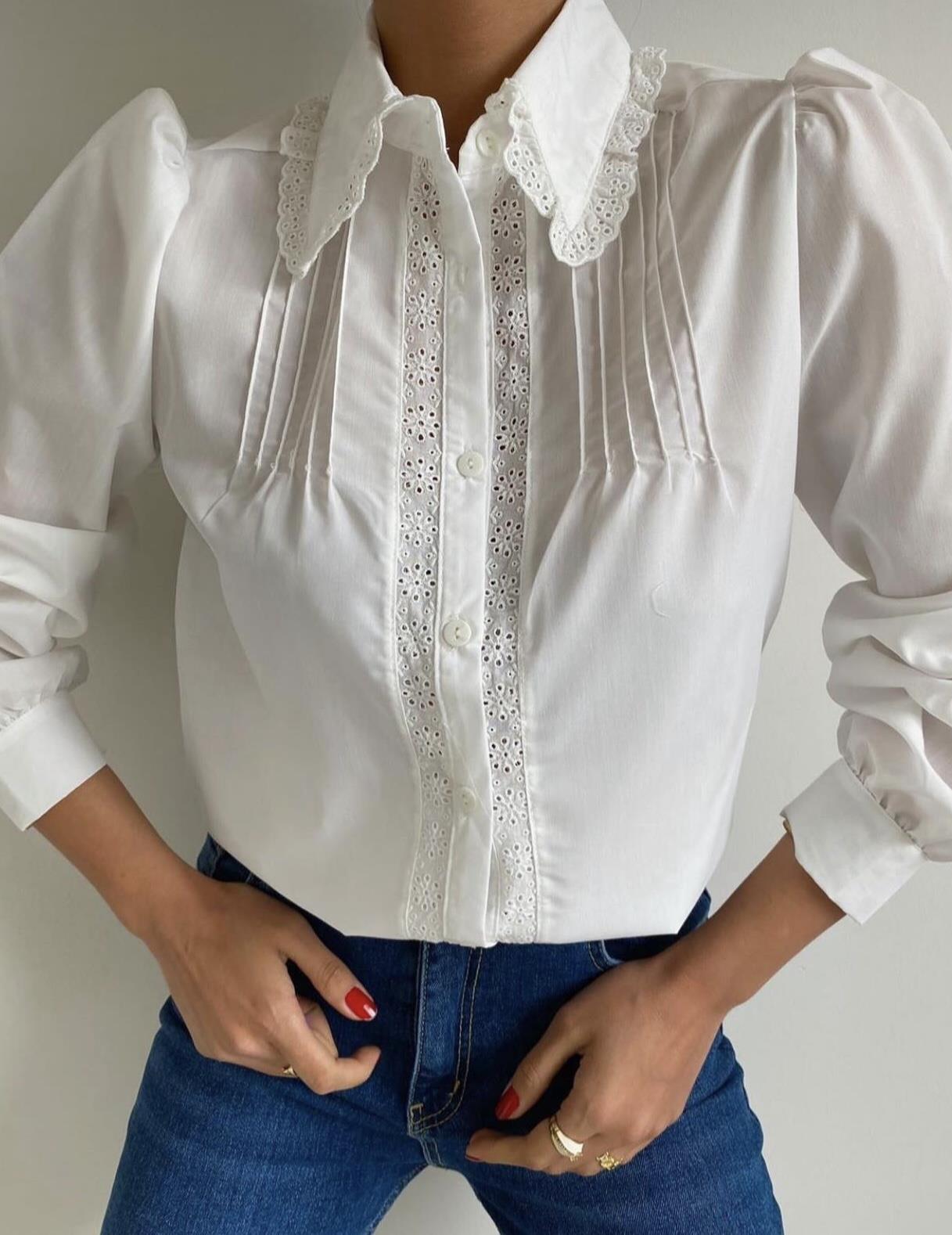 KADIN FİSTO DETAYLI BEYAZ GÖMLEK Moda AkımıGömlek