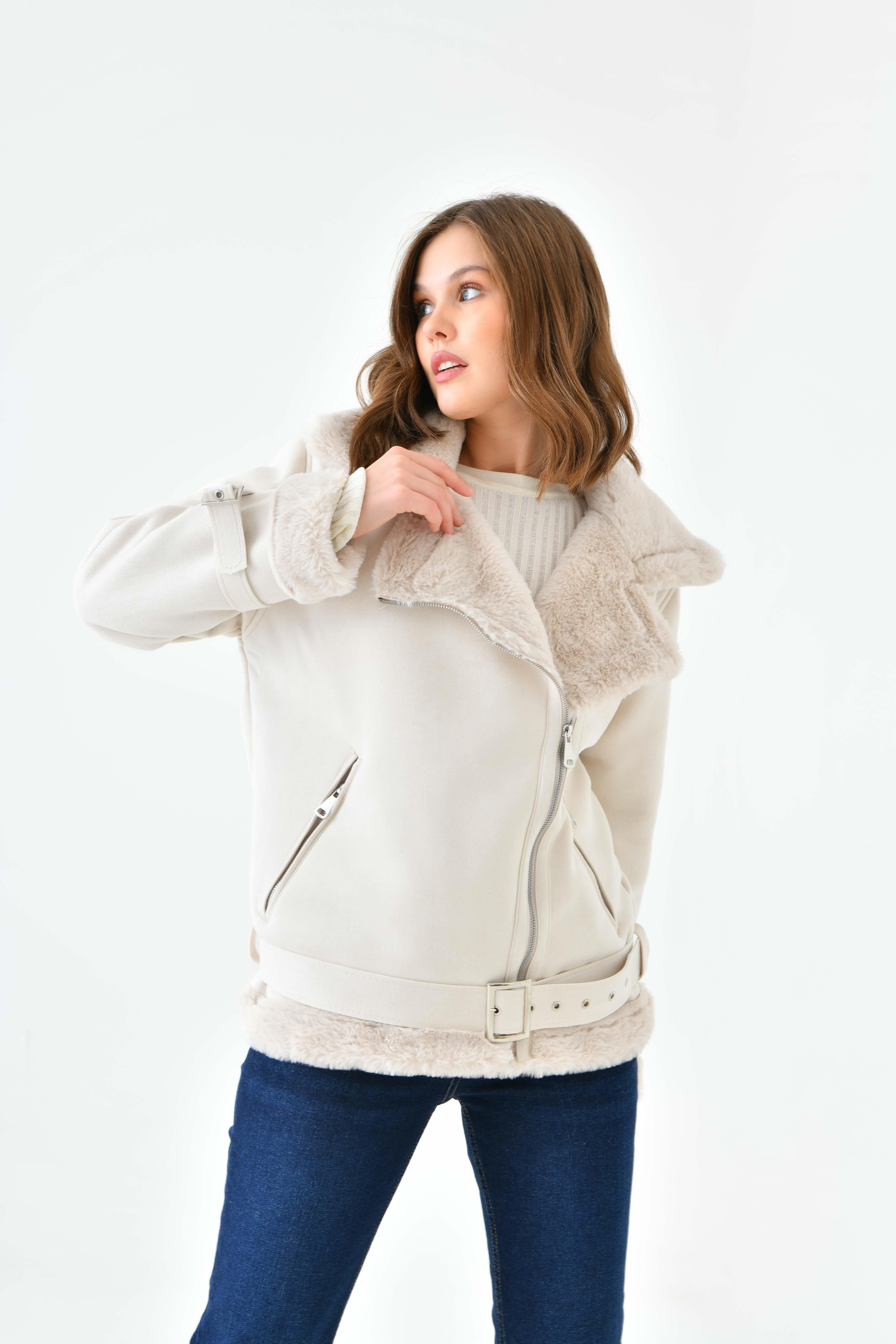 KADIN KREM İÇİ PELUŞ SÜET BİKER MONTModa AkımıMont