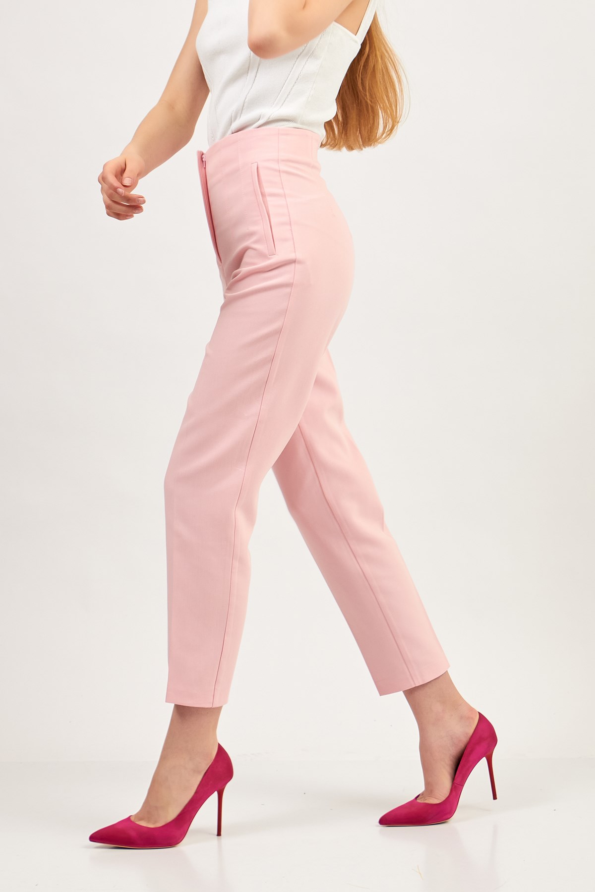 Kadın Pudra Pembe Pensli Sigarette Form PantolonModa AkımıPantolon