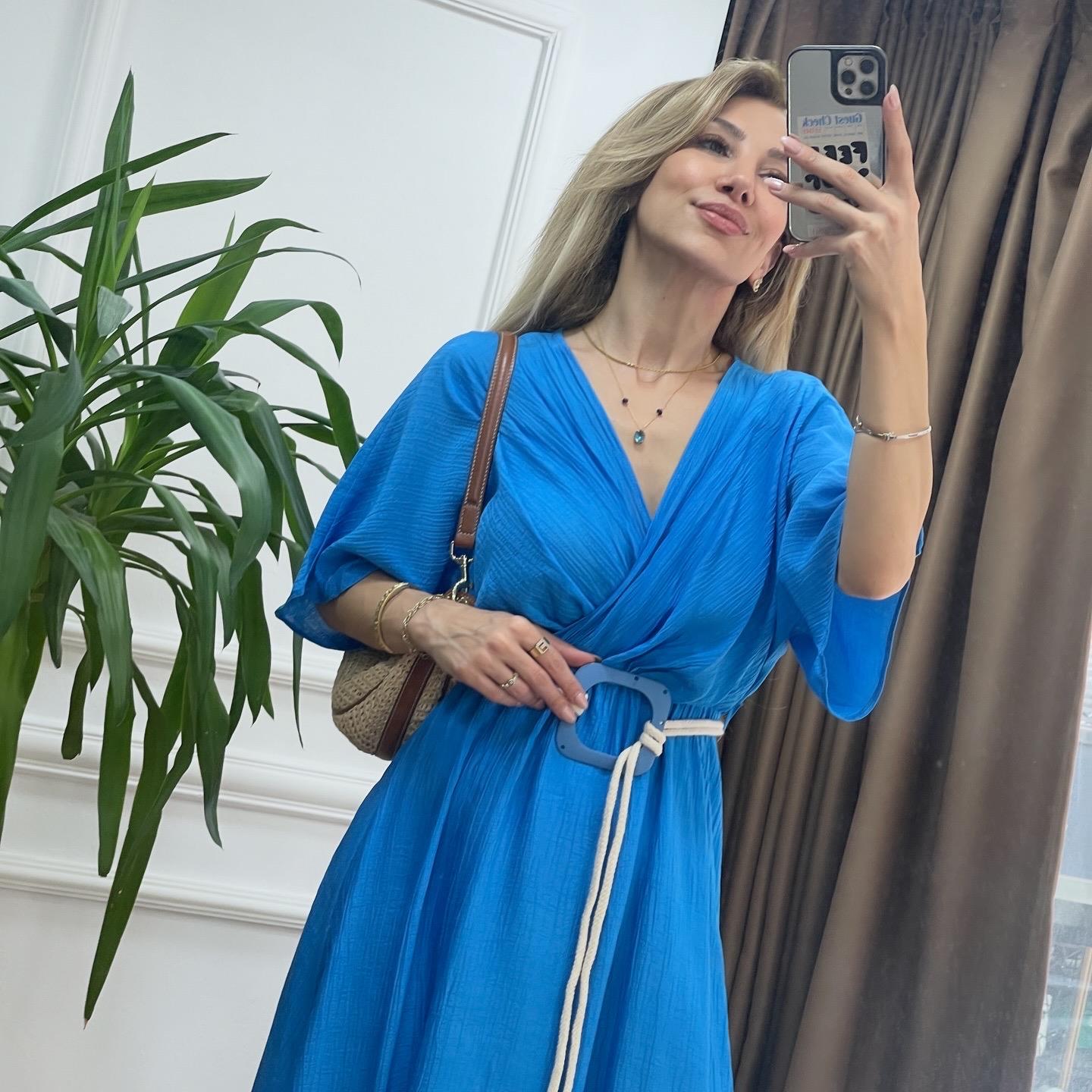 Mavi Kruvaze Yaka Midi Boy ElbiseModa AkımıElbise
