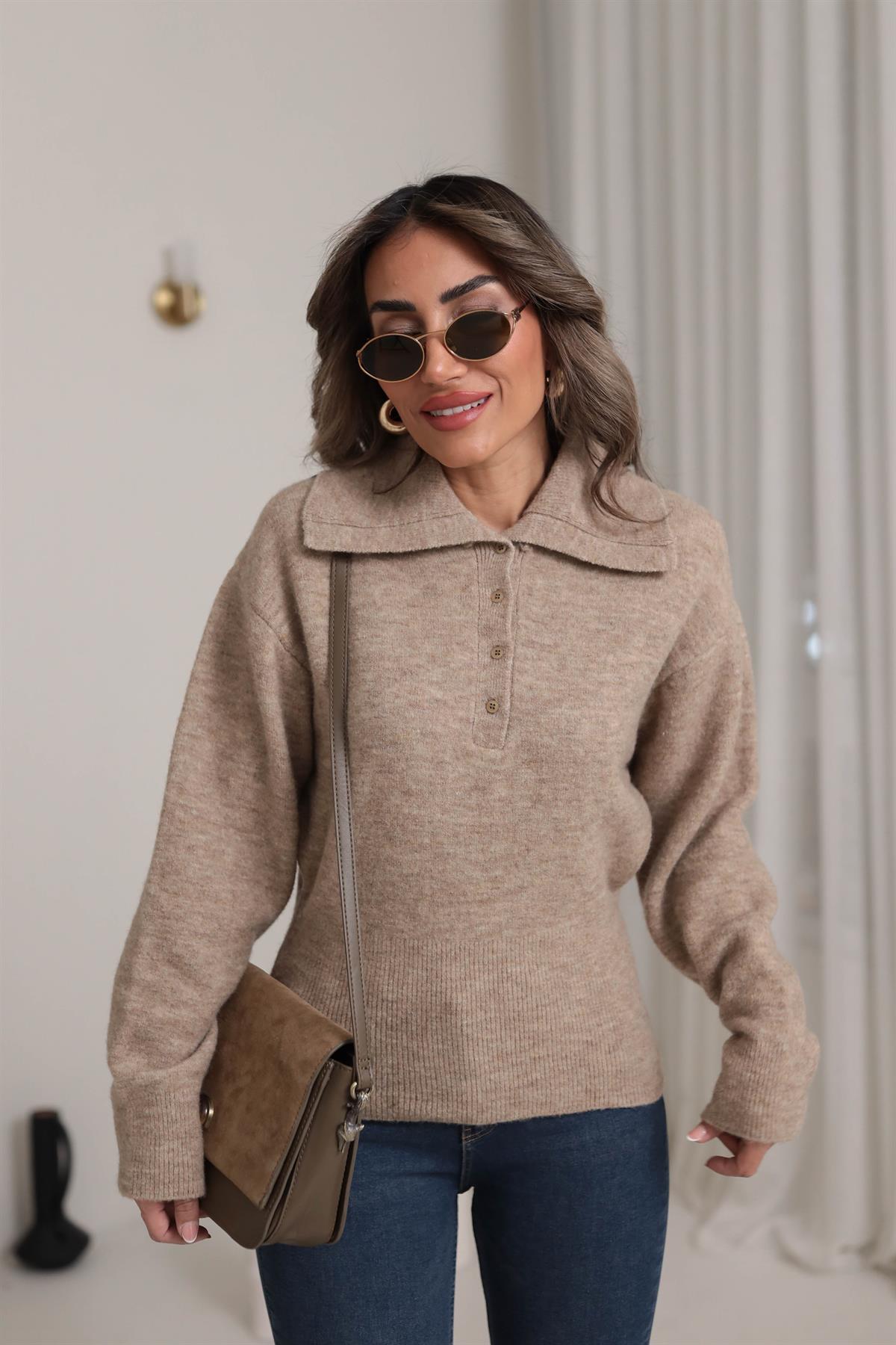 0679 Polo Yaka Yarım Düğmeli Kazak KOYU BEJ