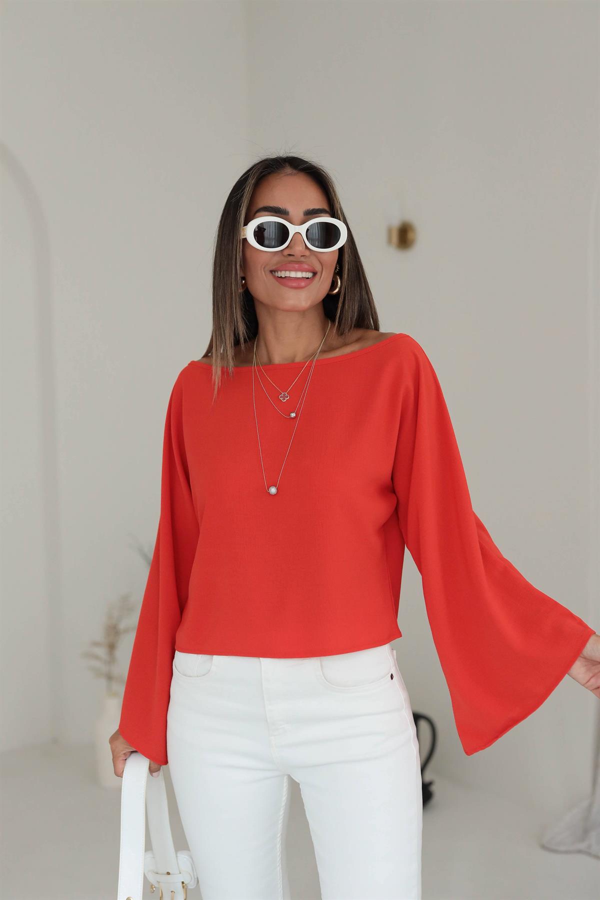 İthal Aerobin Kayık Yaka Bluz