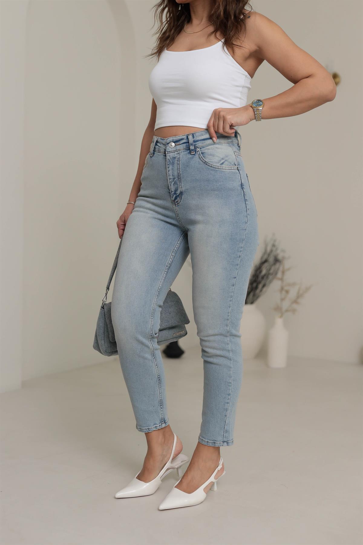 1002 Mom Fit Likralı Jean BUZ MAVİ