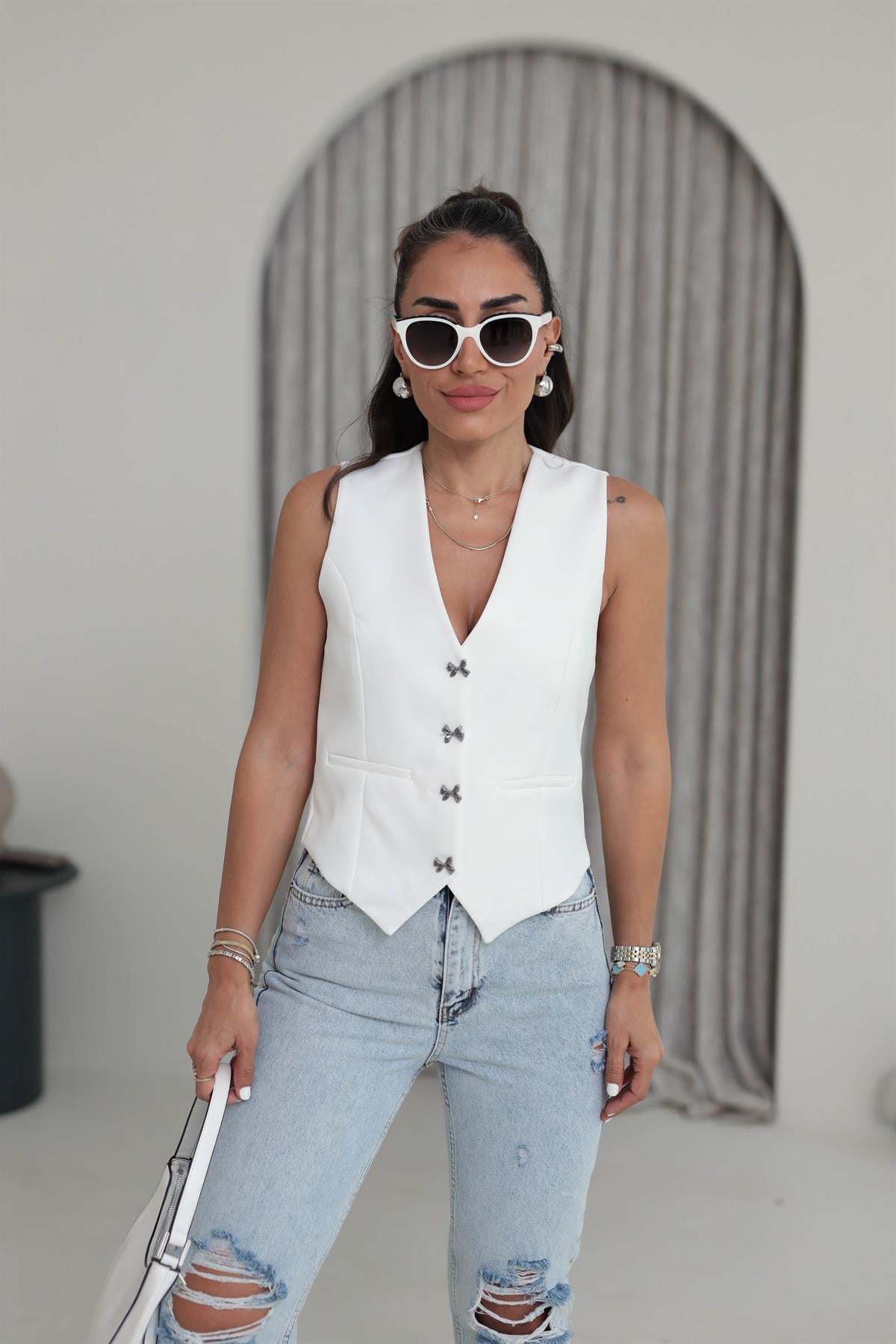 0464 Gümüş Fiyonk Düğmeli Double Yelek BEYAZ