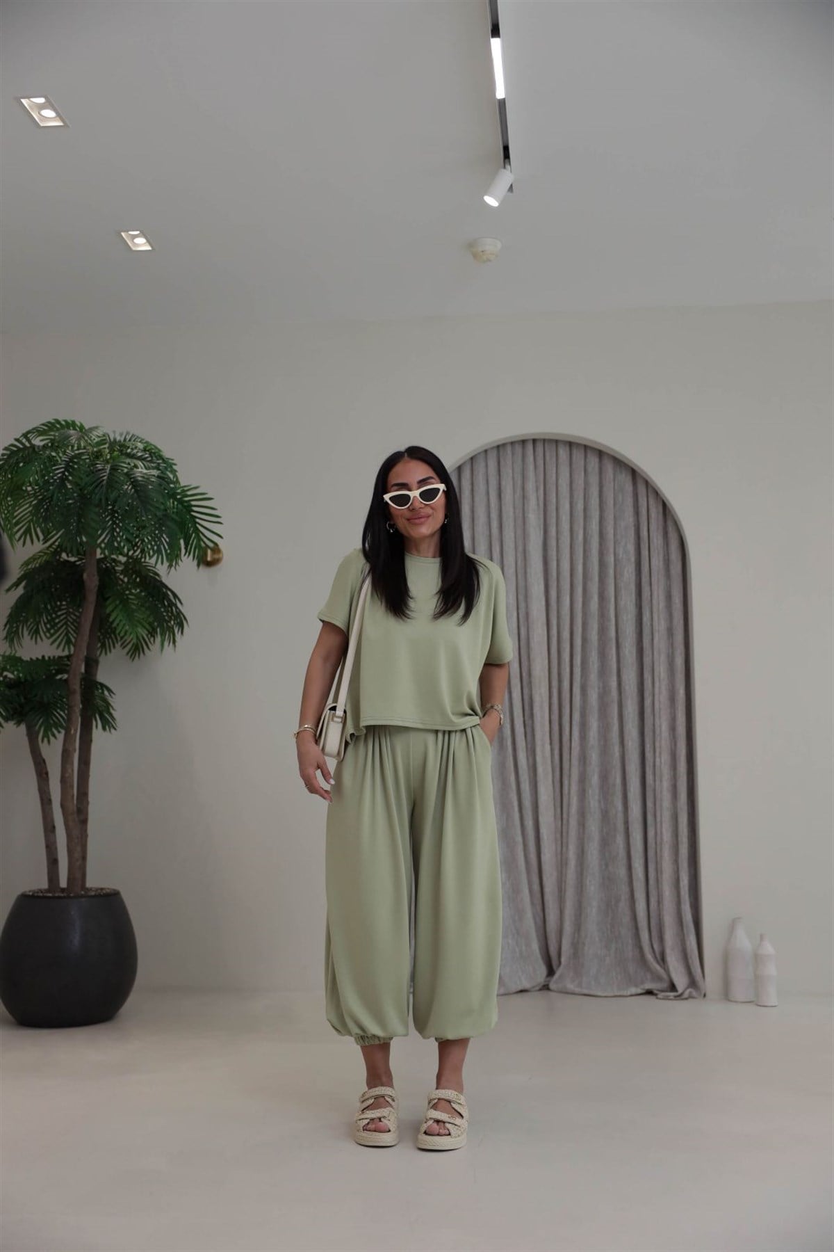 1941 Modal Kumaş Tshirt ve Şalvar Pantolon Takım MİNT