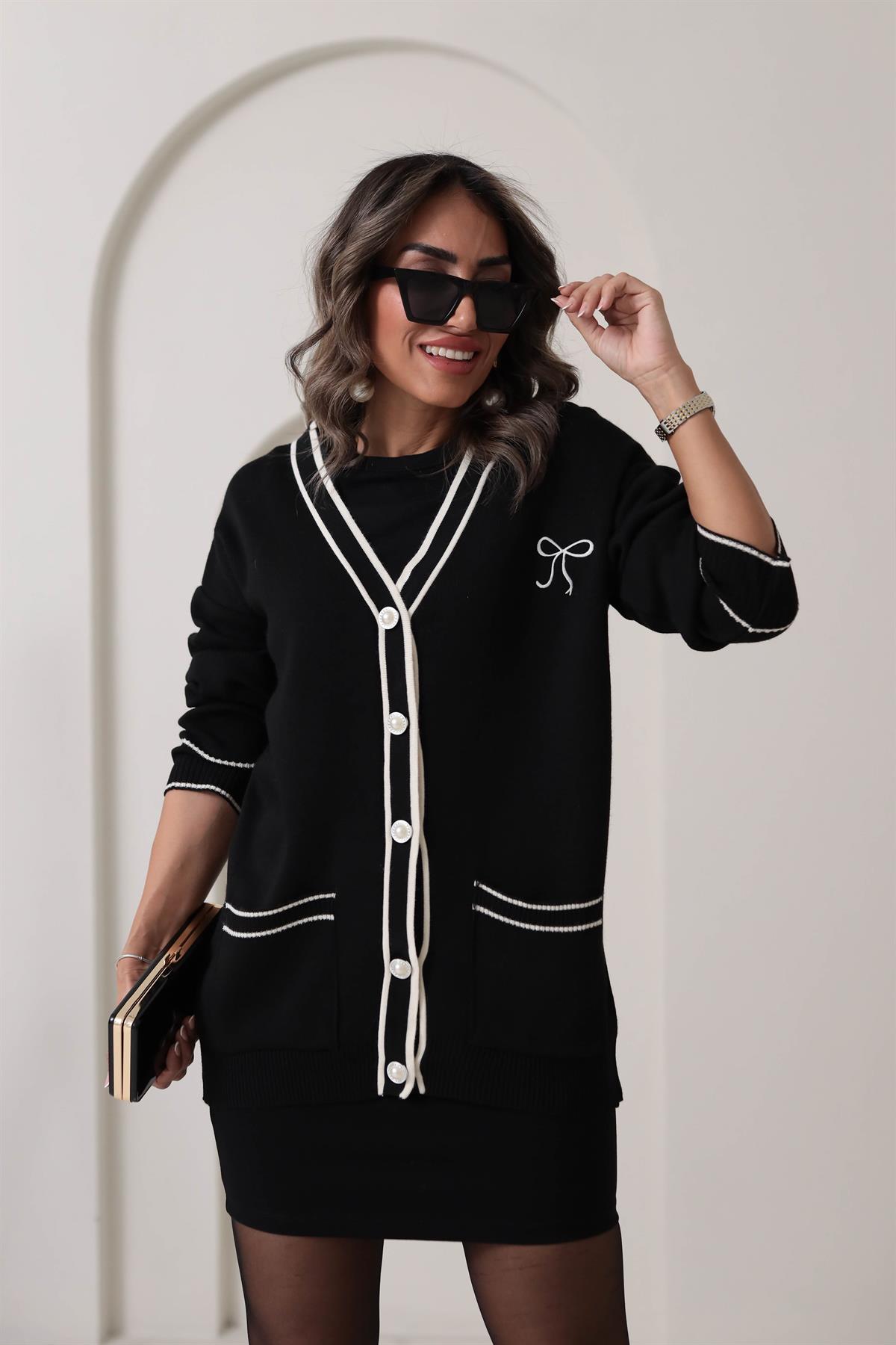 0120 Kurdela Nakışlı İnci Düğmeli Hırka SİYAH