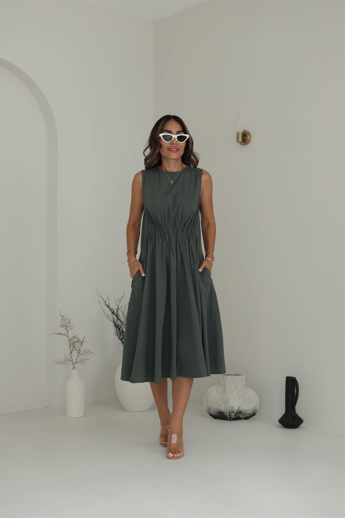 1620 Önden Büzgü Detaylı Elbise