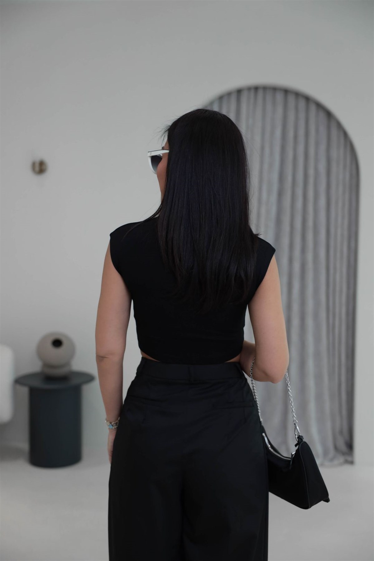 0528 Pamuk ve Modal Karışımlı Crop Top SİYAH