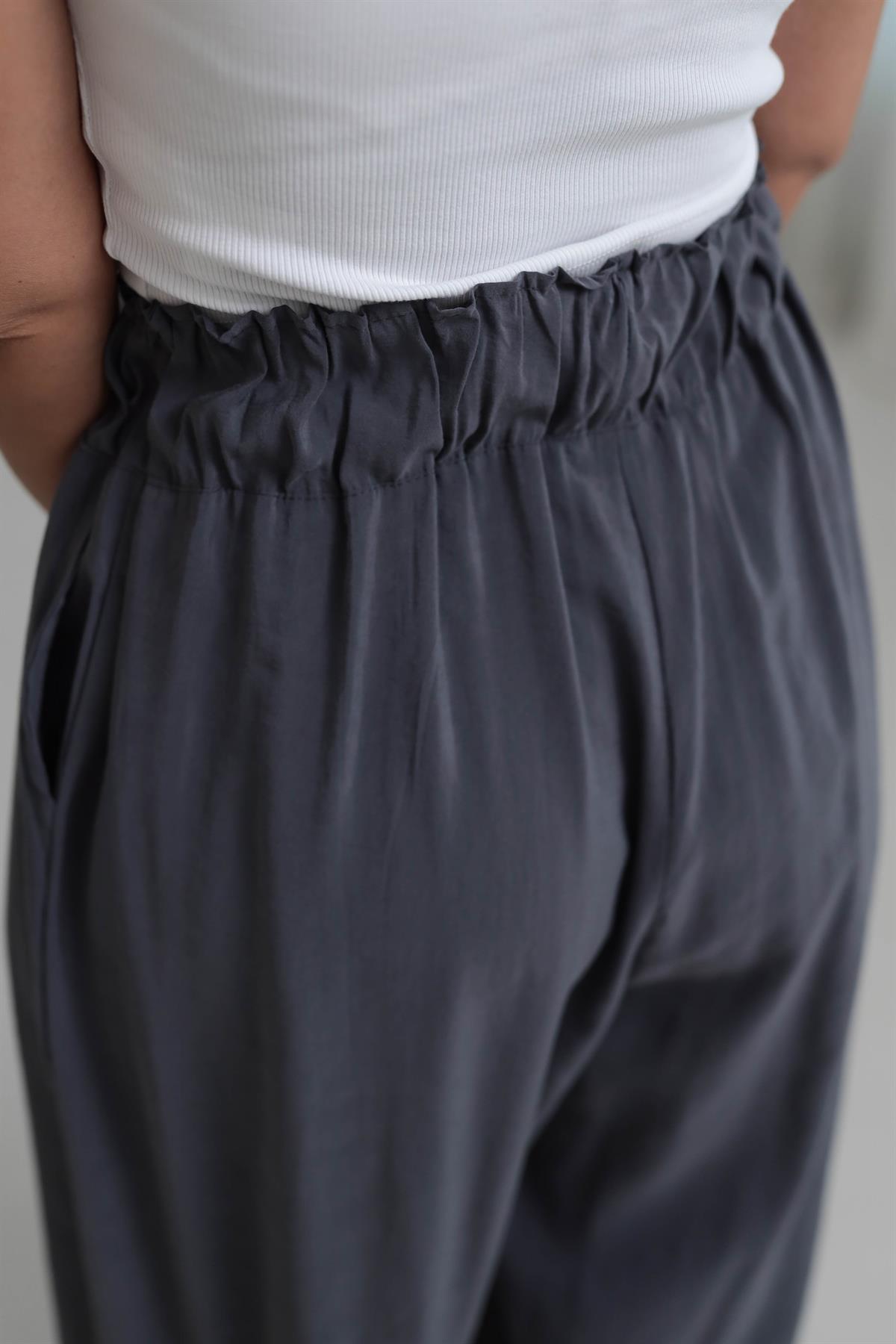 0165 Yüksek Bel Lastikli Bol Paça Tencel  Pantolon FÜME