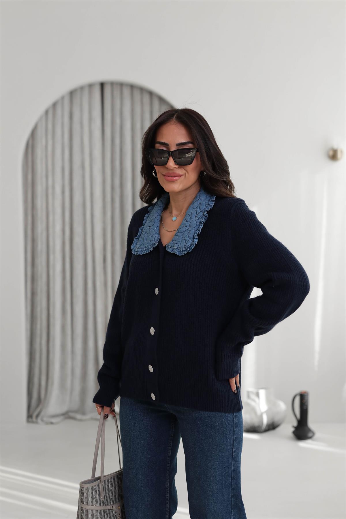 1105 Yakası Kapitone Kot Kumaş Detaylı Hırka LACİVERT